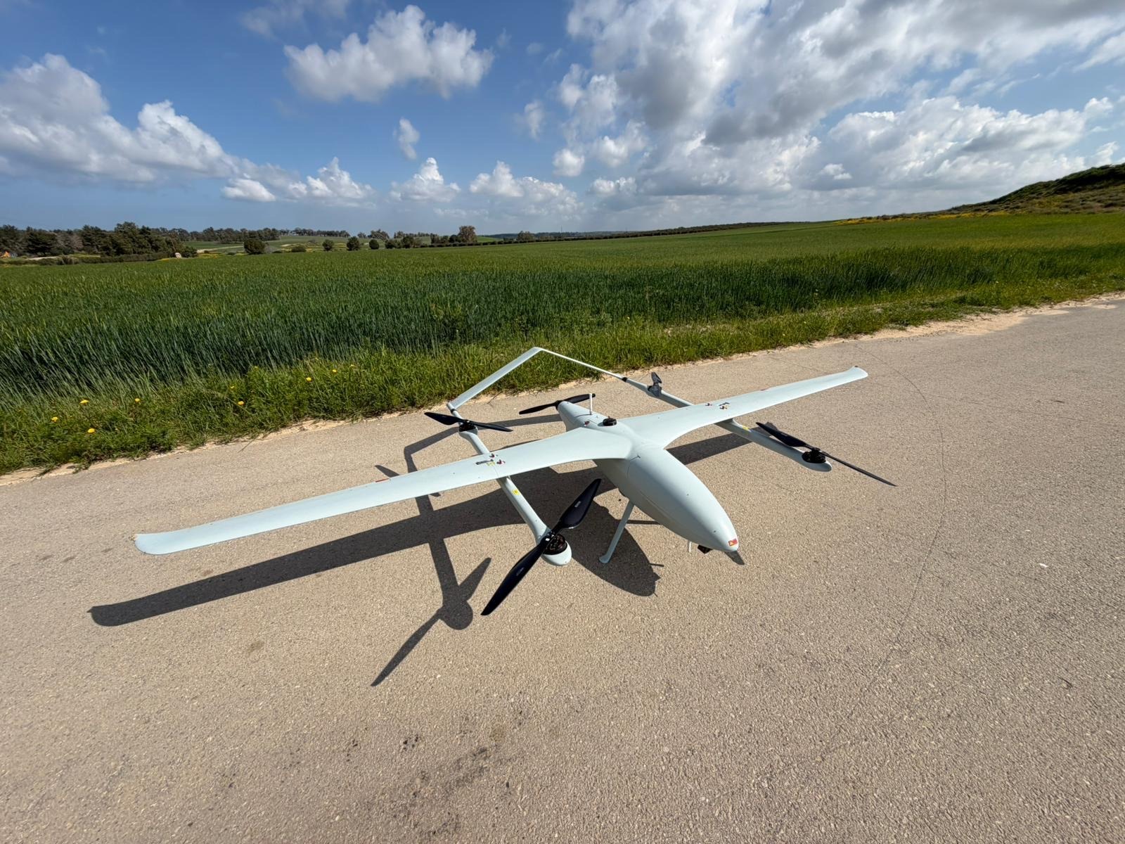 AERINT G770 electric VTOL aircraft on a field road